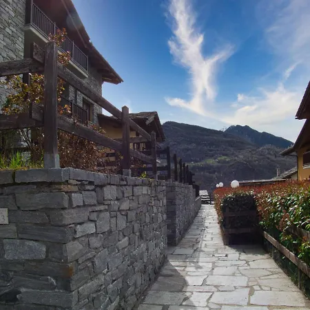 Le Papillon Du Chatelair *